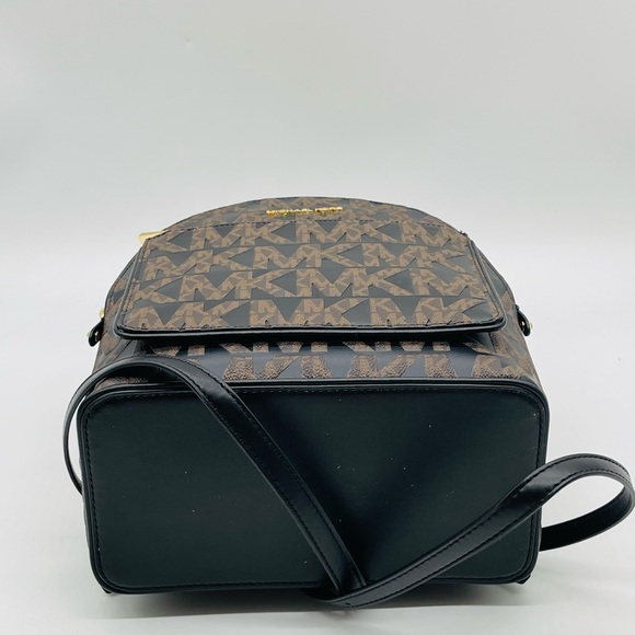 Michael Kors Medium Adina Backpack - Picture 8 of 12